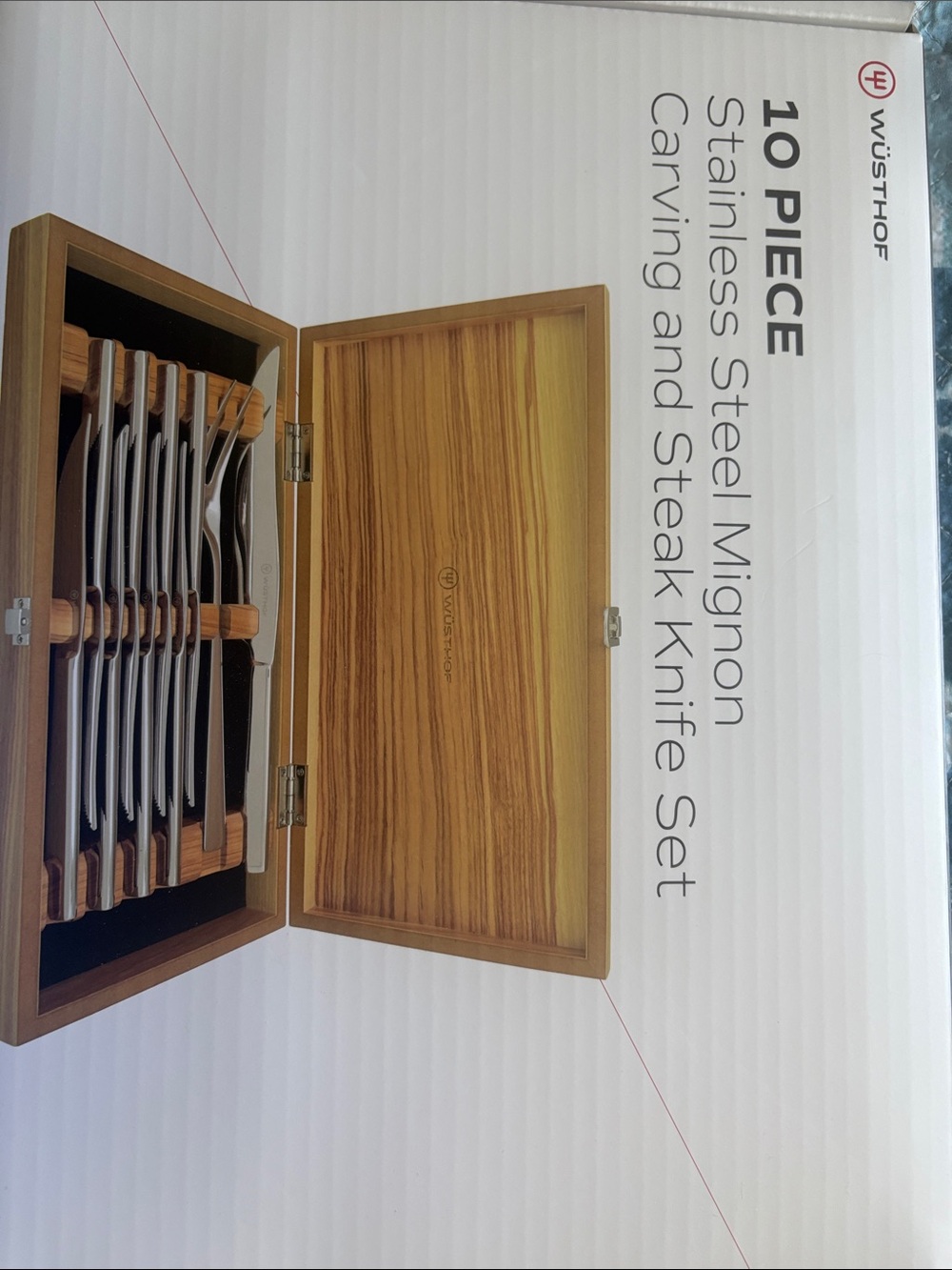 Wusthof Silver Blades with Brown Wood Presentation Box Knife Set 8
Knives